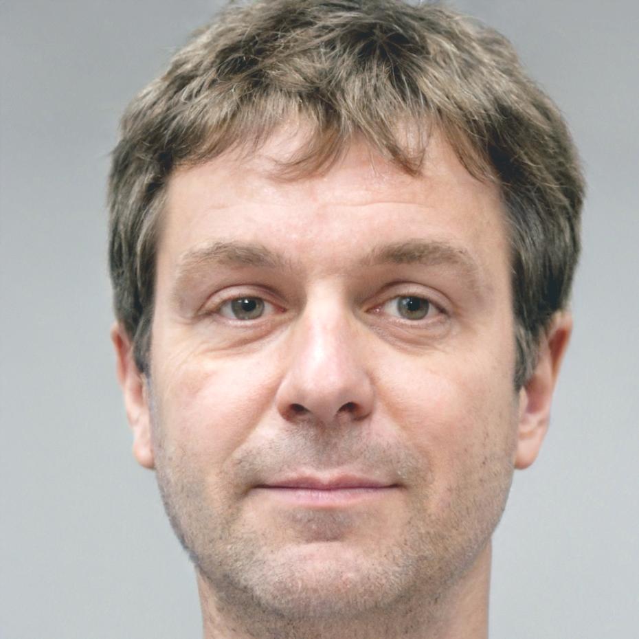 Marcus Chen, Professional Gaming Strategist